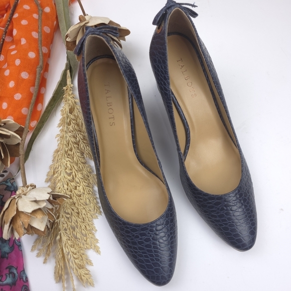 Talbots Women's Blue Embossed Block Heels Pumps Sz 9.5m - Picture 6 of 12